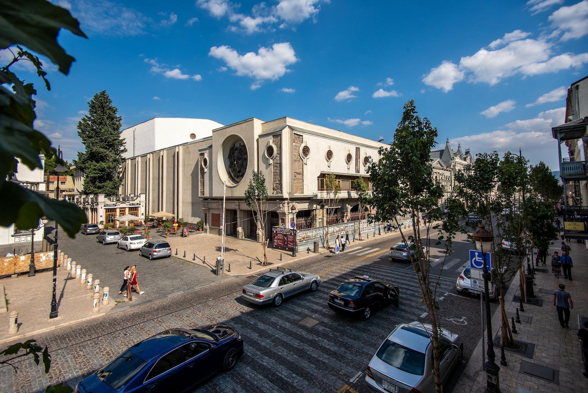 Margi Boutique Hotel By Dnt Group Tbilisi Bagian luar foto