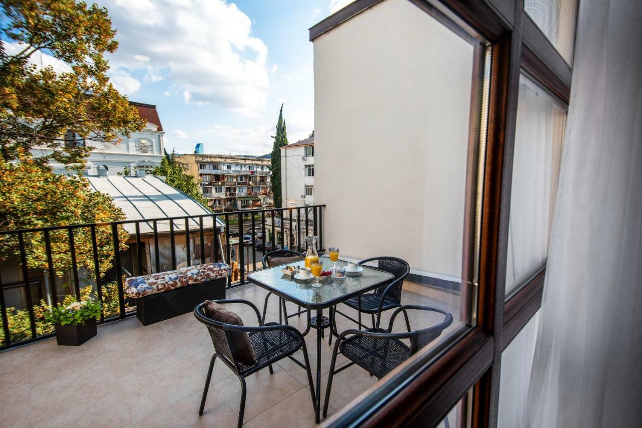 Margi Boutique Hotel By Dnt Group Tbilisi Bagian luar foto